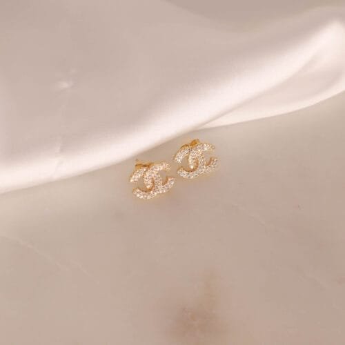 Classy earrings