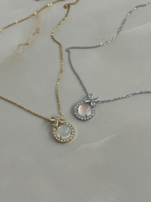 Magic necklace