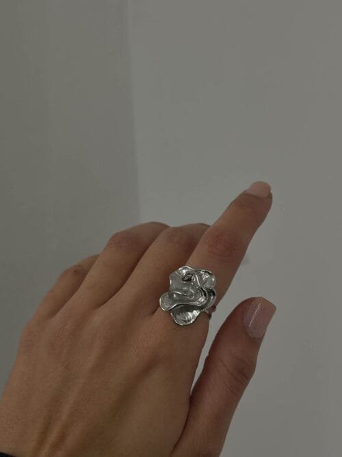 Roses ring - Image 2