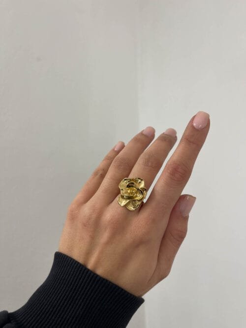 Roses ring