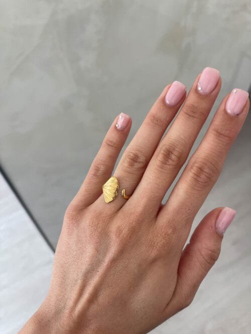 Little mermaid ring