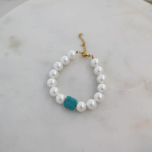 Aegean pearl bracelet