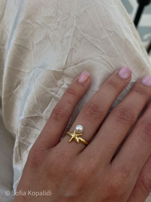 Little starfish ring